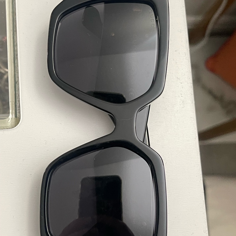 Gucci Black Sunglasses